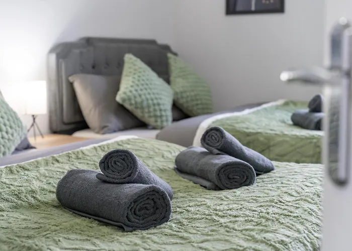 Open Mind Property - Apartment With 2 Double Beds